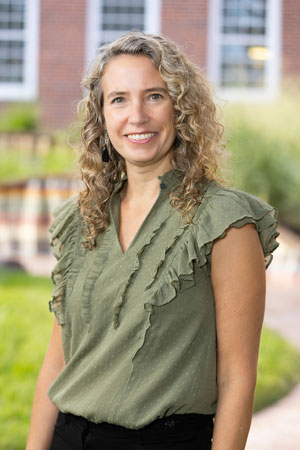 Melanie Bloom