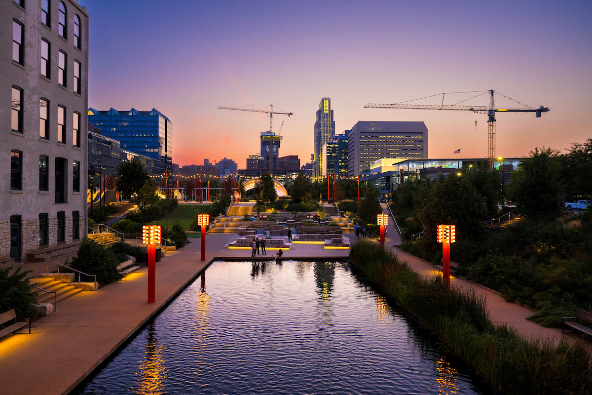 he Downtown Omaha skyline from the Gene Leahy Mall at The RiverFront. Photo: Ryan Soderlin, University of Nebraska at Omaha (UNO) Office of Strategic Marketing and Communications.